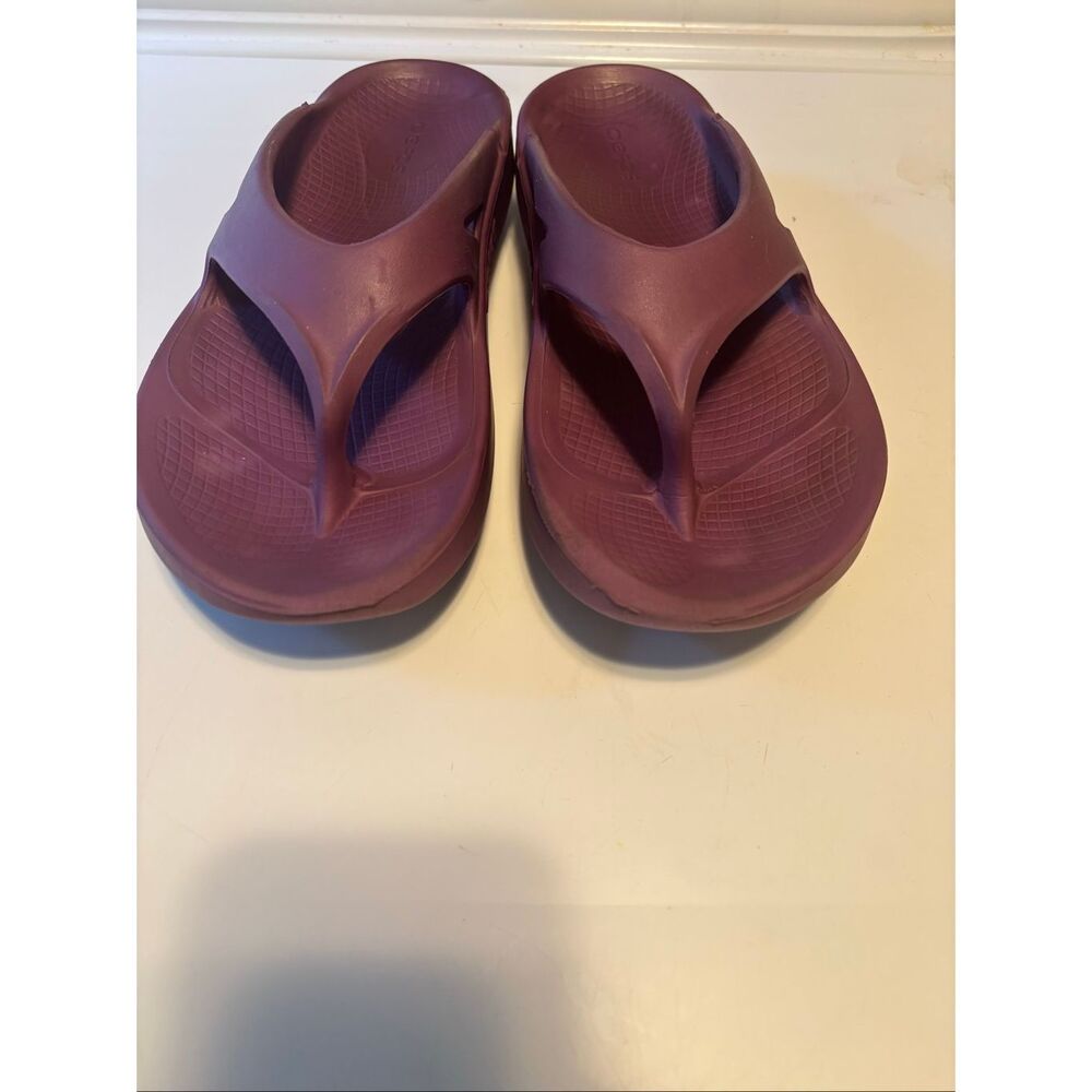 Oofos Flip Flops